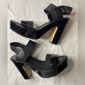 Donald Pliner Nolita Chunky Heels Black